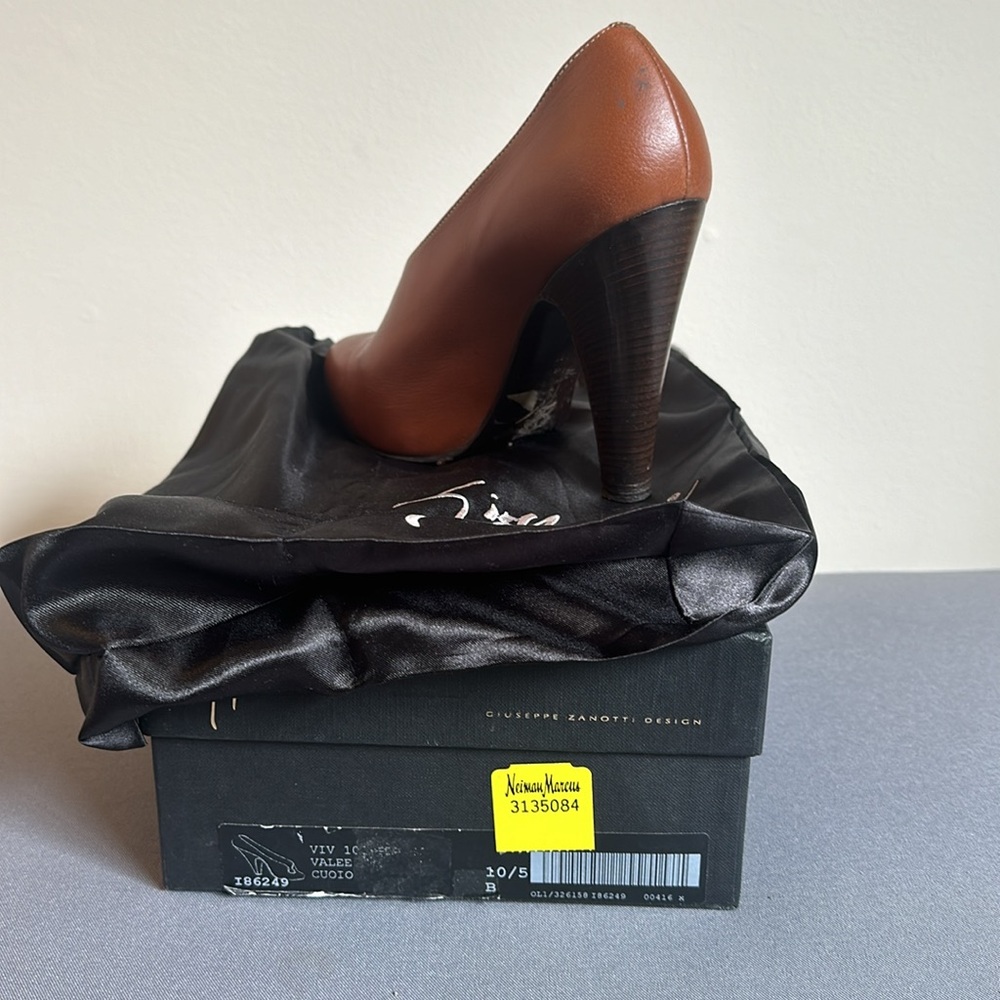 Giuseppe Zanotti Brown Leather Heels - Picture 4 of 4